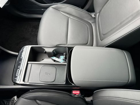 New 2026 Hyundai Tucson Limited image 23