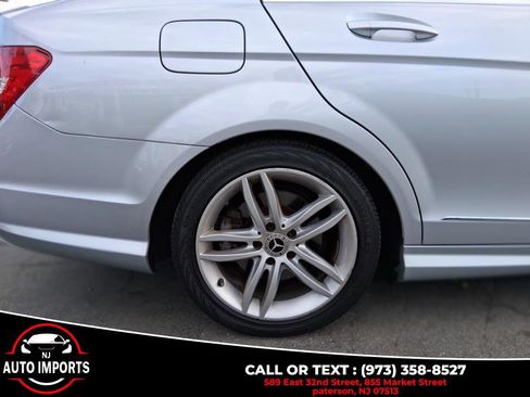 Used 2013 Mercedes-Benz C 300 Sport image 42