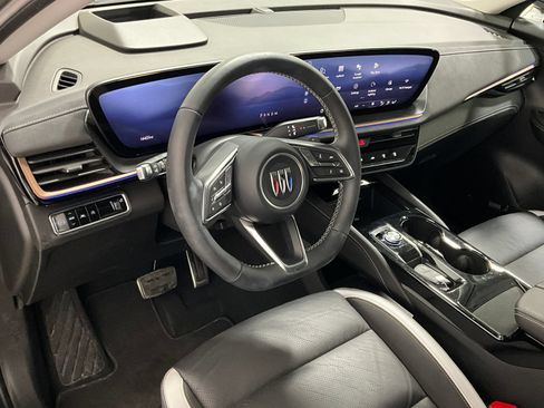 Used 2025 Buick Envision Sport Touring AWD/4WD image 15
