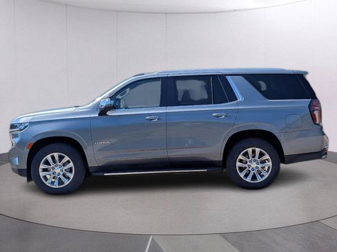 Used 2021 Chevrolet Tahoe Premier RWD image 2