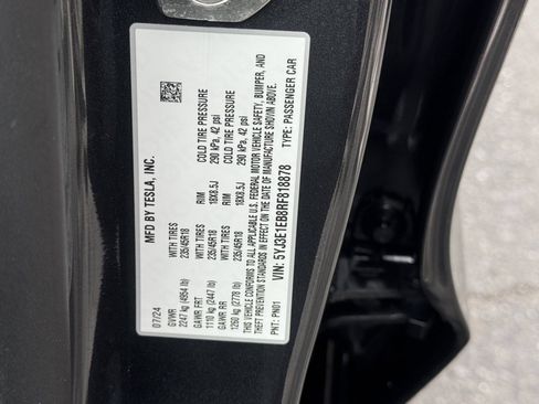 Used 2024 Tesla Model 3 Long Range AWD/4WD image 47