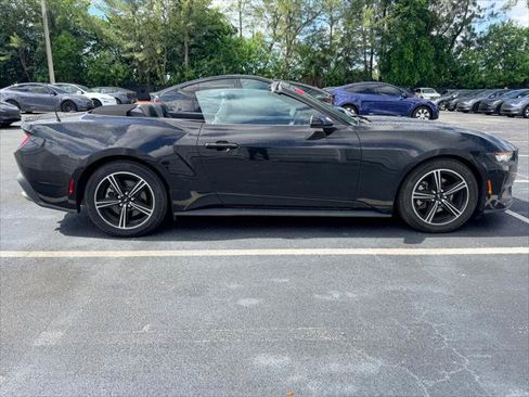 Used 2024 Ford Mustang Premium RWD image 8
