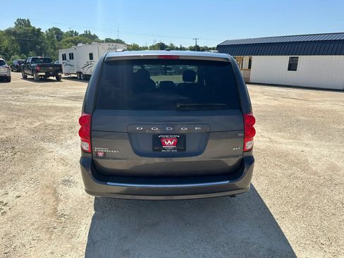 Used 2014 Dodge Grand Caravan SXT FWD image 7