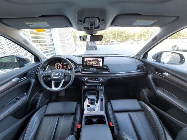 Used 2023 Audi Q5 2.0T Premium Plus w/ Premium Plus Package AWD/4WD image 17