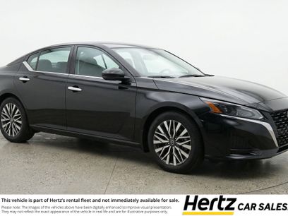 Used 2025 Nissan Altima 2.5 SV