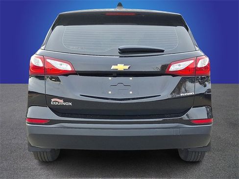 Used 2020 Chevrolet Equinox LS image 5