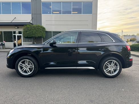Used 2021 Audi Q5 Prestige w/ Prestige Package AWD/4WD image 6