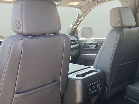 New 2026 Chevrolet Tahoe LT image 9