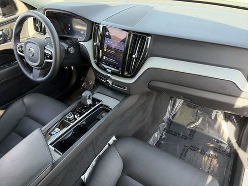 Certified 2025 Volvo XC60 T8 Plus w/ Protection Package Premier AWD/4WD image 13