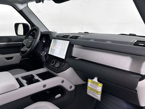 New 2026 Land Rover Defender 130 S image 28
