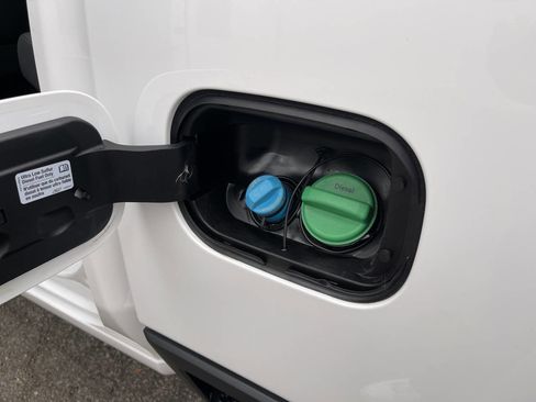 Used 2022 Chevrolet Silverado 2500 LT w/ Fleet Comfort Package image 25