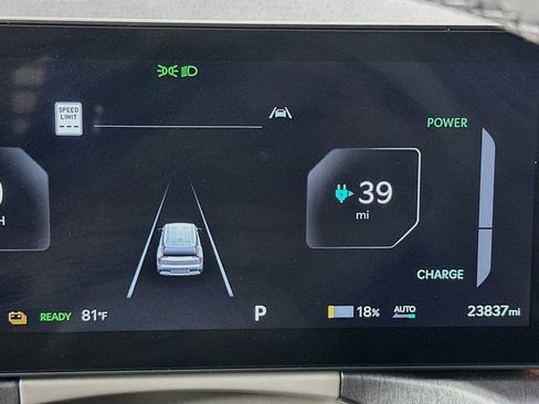 Used 2024 Kia EV9 Land AWD/4WD image 19
