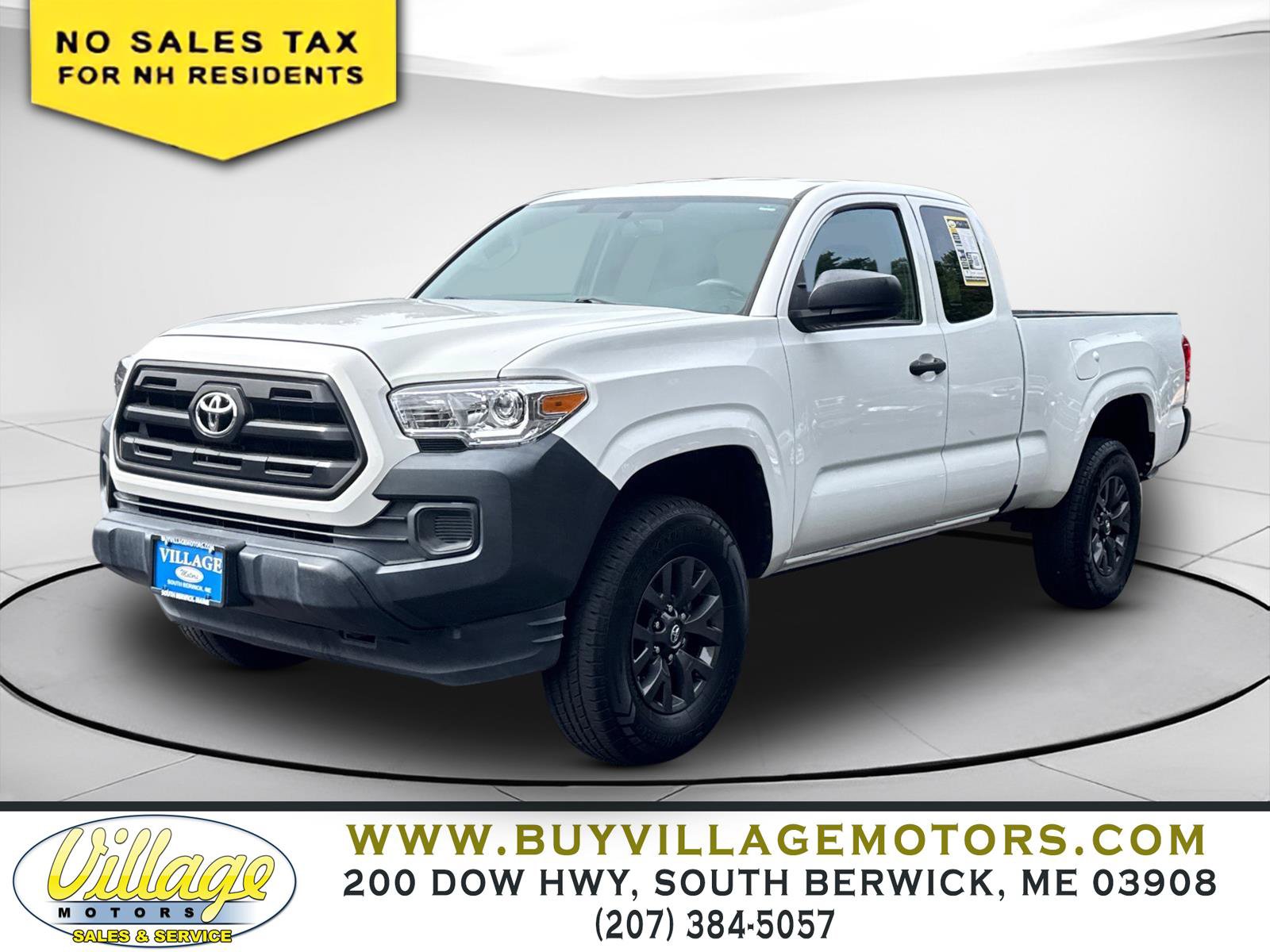 Used 2016 Toyota Tacoma SR RWD image 2