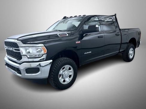 Certified 2022 RAM 2500 Tradesman image 1
