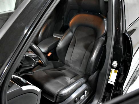 Used 2015 Audi SQ5 Premium Plus image 36