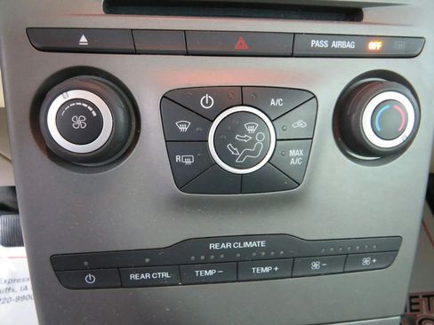 Used 2014 Ford Flex SE image 20