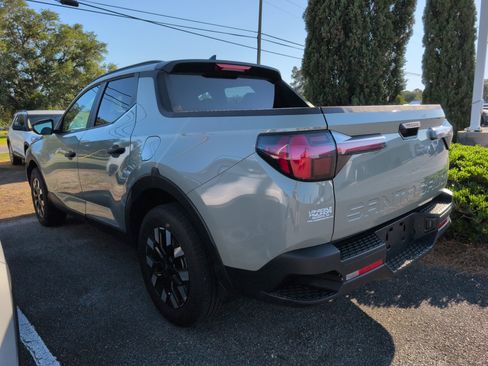 Used 2026 Hyundai Santa Cruz SEL FWD image 4