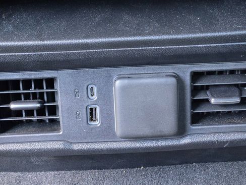 Certified 2025 Chevrolet Silverado 2500 LT w/ Convenience Package AWD/4WD image 18