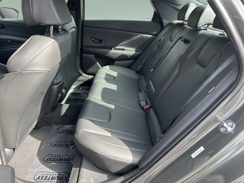 New 2026 Hyundai Elantra SEL Sport FWD image 14