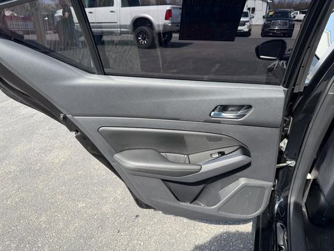 Used 2021 Nissan Altima 2.5 SV image 15