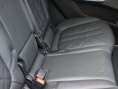 Used 2025 BMW X7 xDrive40i image 30