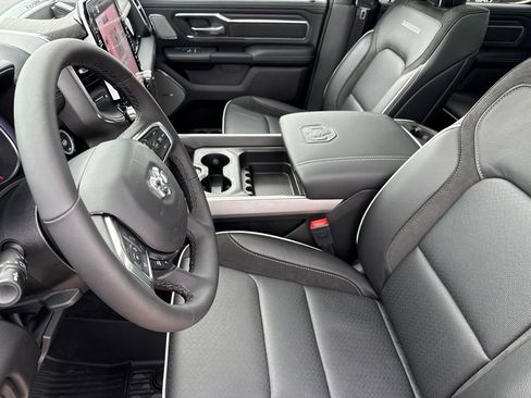 New 2026 RAM 1500 Laramie AWD/4WD image 21