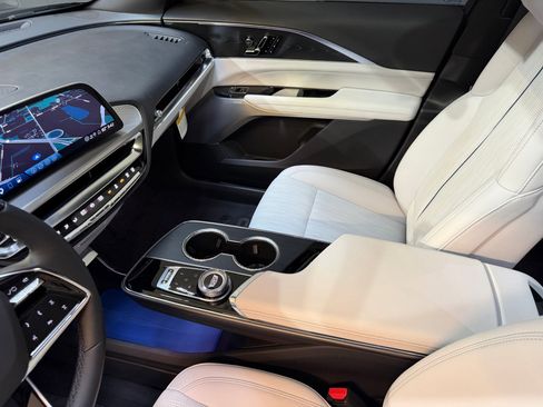 New 2026 Cadillac Lyriq Premium Sport RWD image 36