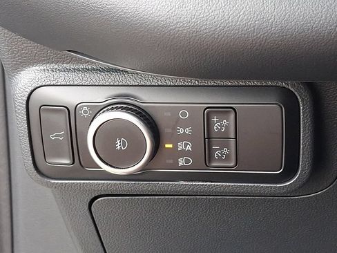 Used 2025 Ford Explorer ST AWD/4WD image 25