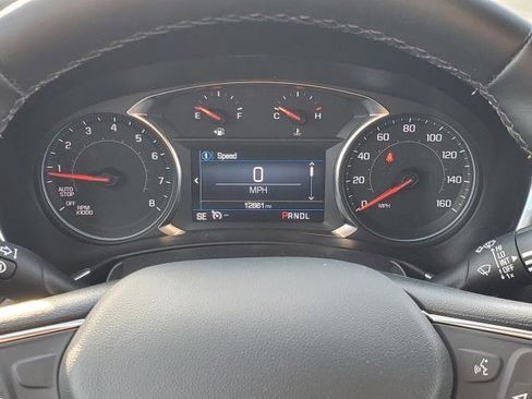 Used 2024 Chevrolet Equinox LT image 11