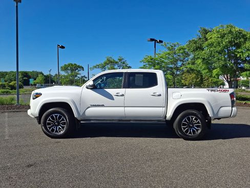 Certified 2023 Toyota Tacoma TRD Sport AWD/4WD image 8