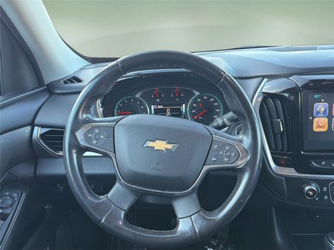 Used 2019 Chevrolet Traverse LT w/ LT Premium Package AWD/4WD image 11
