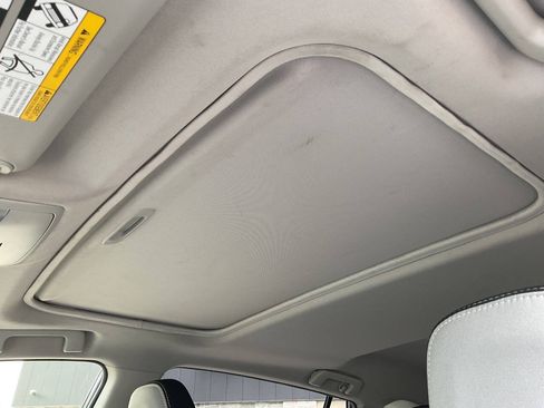 Used 2018 Toyota RAV4 XLE w/ Convenience Package AWD/4WD image 28