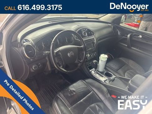 Used 2016 Buick Enclave Leather image 11