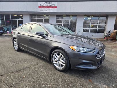Used 2016 Ford Fusion SE