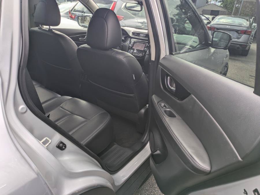 Used 2020 Nissan Rogue SL FWD image 10