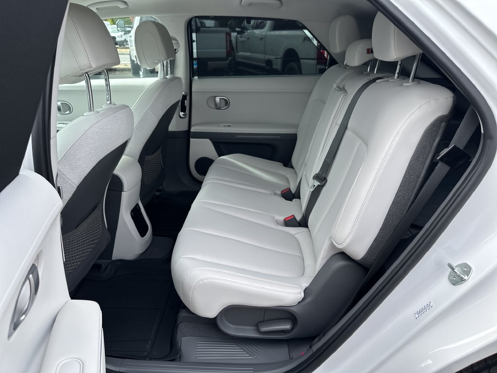 Used 2023 Hyundai Ioniq 5 Limited AWD/4WD image 15