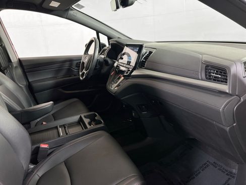Used 2023 Honda Odyssey Sport image 30