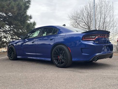 Used 2018 Dodge Charger R/T image 5