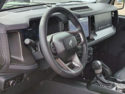 New 2025 Ford Bronco Badlands image 10