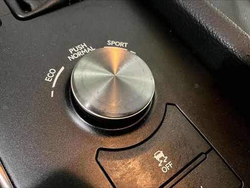 Used 2015 Lexus IS 250 AWD w/ Premium Package image 34