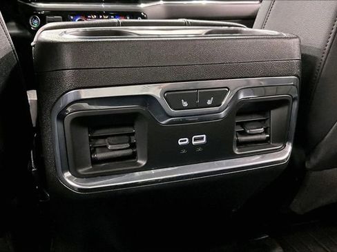 Used 2025 Chevrolet Silverado 2500 LTZ w/ LTZ Premium Package image 33