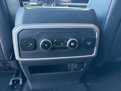 Used 2023 Ford Expedition Max XLT image 22