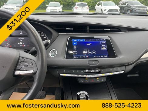 Used 2023 Cadillac XT4 Premium Luxury w/ Driver Assist Package AWD/4WD image 11