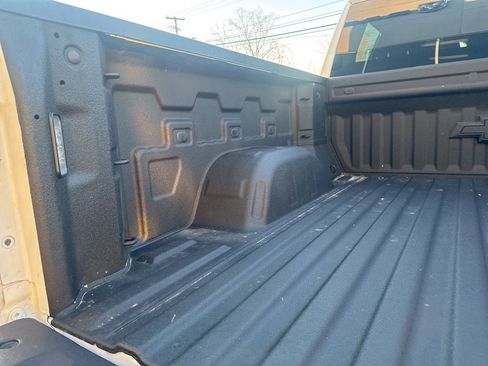 Used 2020 Chevrolet Silverado 1500 Custom Trail Boss w/ Custom Convenience Package image 15