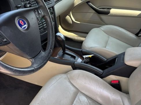 Used 2005 Saab 9-3 Arc FWD image 15