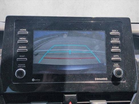 Used 2022 Toyota Camry LE FWD image 12