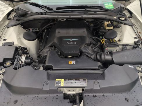 Used 2005 Ford Thunderbird 50th Anniversary RWD image 34