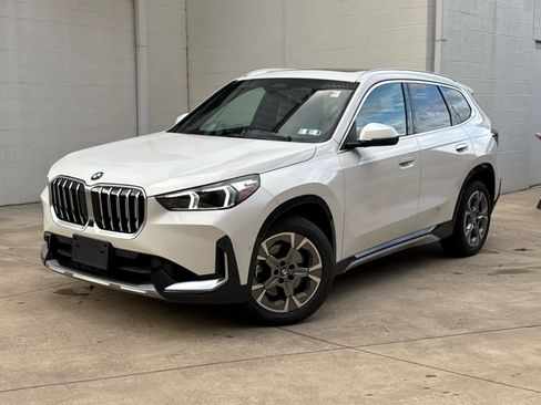 Certified 2025 BMW X1 xDrive28i w/ Technology Package image 1
