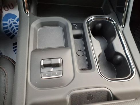 New 2026 GMC Sierra 2500 AT4 w/ AT4 Premium Plus Package image 17