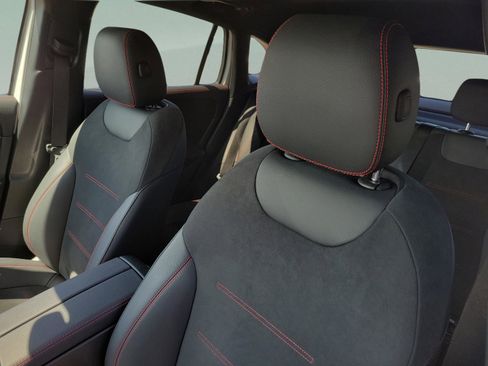 Certified 2023 Mercedes-Benz GLA 250 image 17